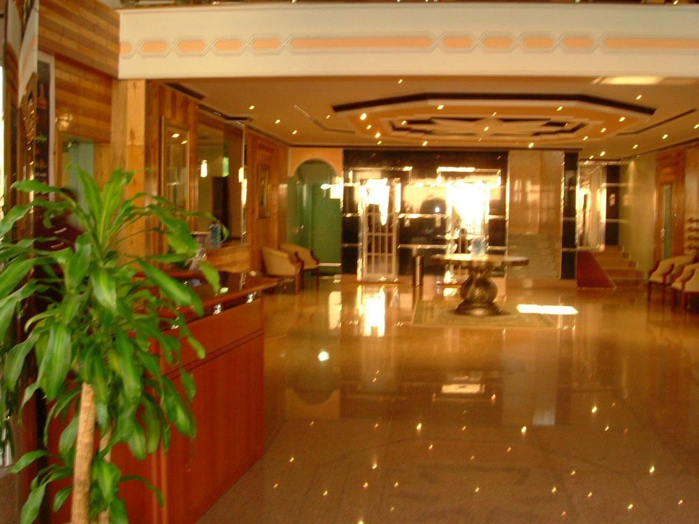 Bilqase Throne Hotel Dammam Eksteriør billede