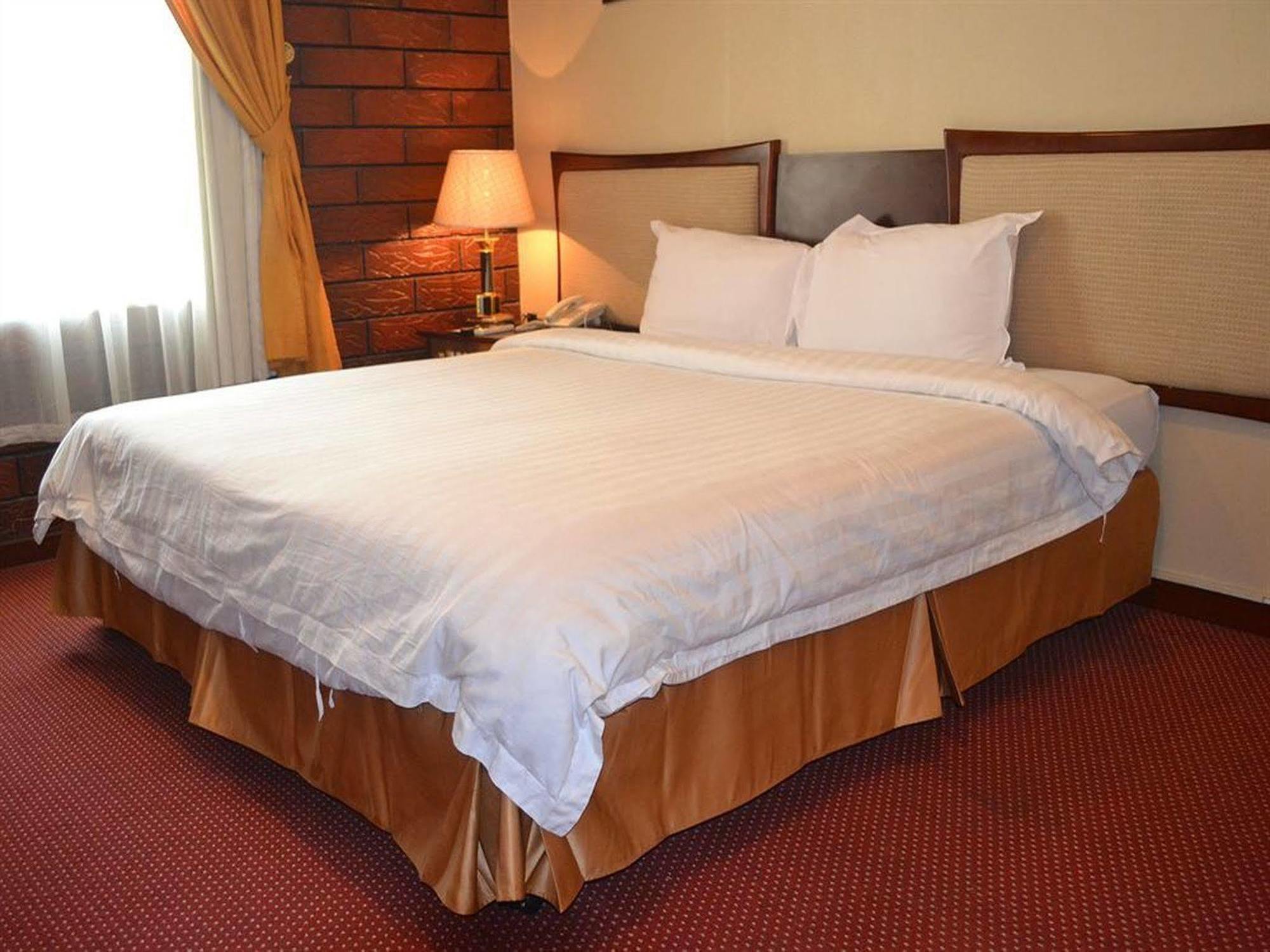 Bilqase Throne Hotel Dammam Eksteriør billede